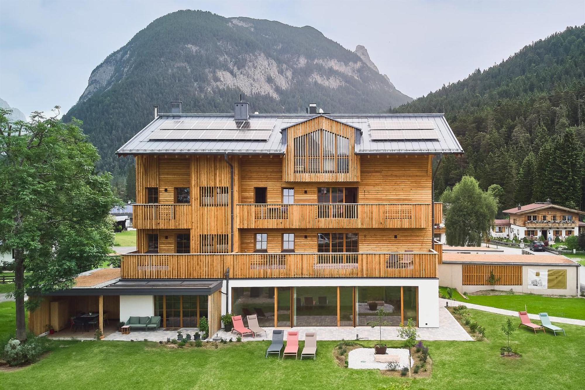 Kurblhof Natur Hotel Appartements Leutasch Exterior photo
